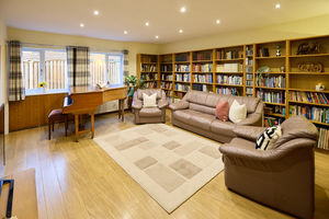 Photo 16- click for photo gallery